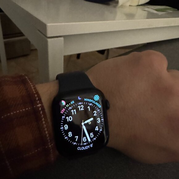 Apple watch 9 - Picture 2 of 2